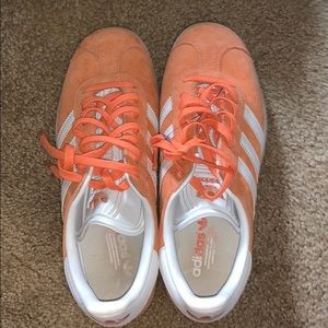 adidas shoes, size 7